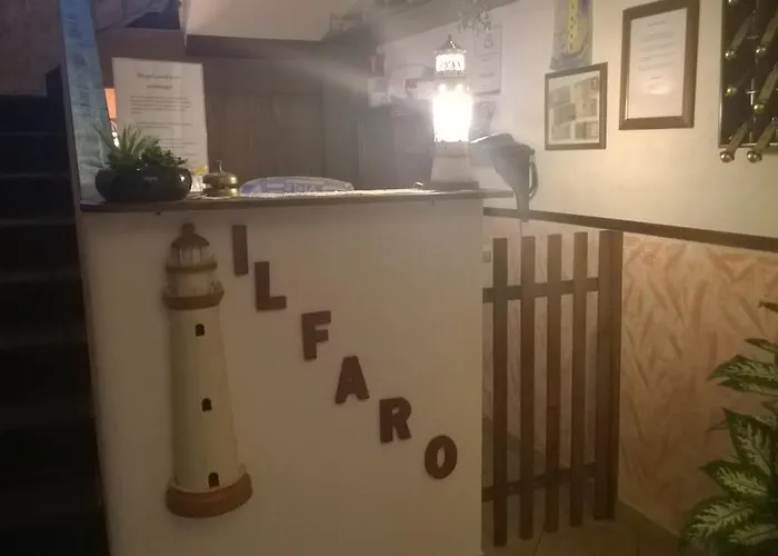 Il Faro فندق فينالي ليغوري