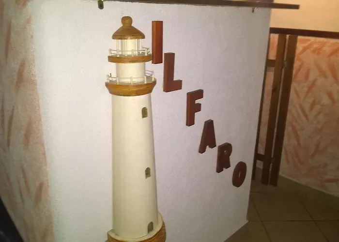 Il Faro 2* فينالي ليغوري